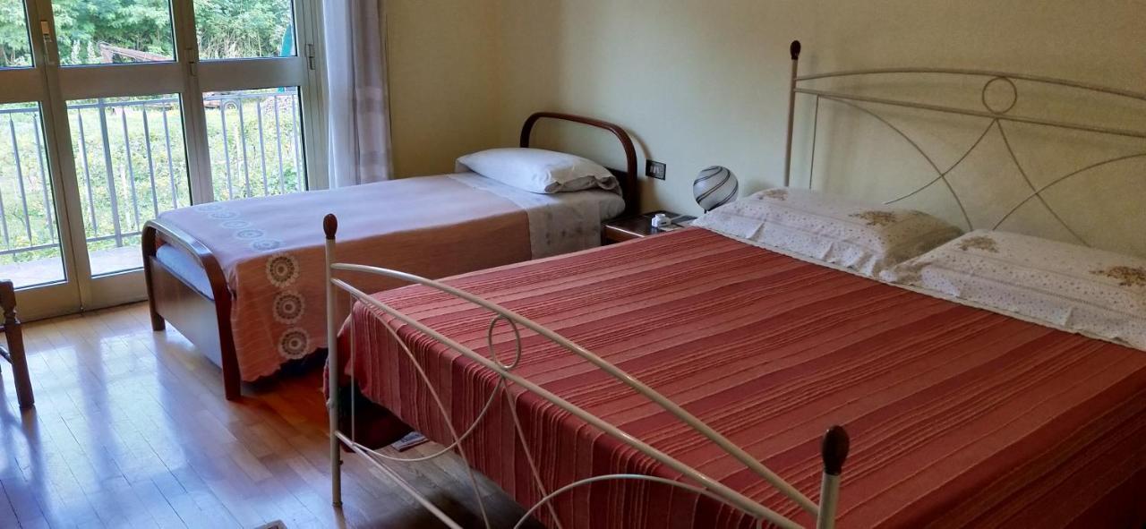 Da Terry Bed & Breakfast Vergiate Exteriör bild